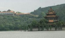 顺峰山公园_700字