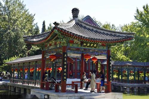 梦想回到红色人力xiaoxiang _800字