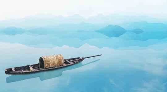 除了主题，数量，三个门必须审查，有三个学院入口考试科目可供政治，历史，土地，事物，化学，生命和技术选择。由于有必要选择三个家庭作业作为大学入学考试，那么它应该仔细选择，但是这一系列的缠结，我不知道要选择什么，让我感到疯狂，不怕别人开玩笑，在这那一刻，我就像一只愤怒的鸟进入热门模式！我不知道在麻烦中是如何好的。当老师发给我们选项列表时，让我们在火锅上完成蚂蚁，没有短缺！那时，我叫醒自己：我必须平静！淡定！在外语，外语和选定考试的情况下有两种机会，这意味着我们可以选择最好的主题来检查，以及像我这样的女孩，这不是幸运的！所以，我独自走在研究中，我突然想到这次。那时，我突然觉得我可以改变如此平静，如此平静，把一切都好，冷静下来......它是因为极端麻烦吗？然而，没有发泄他内心的“生气”，但它面临着理性的态度？我想是的！