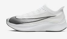 我是一双运动鞋_800字