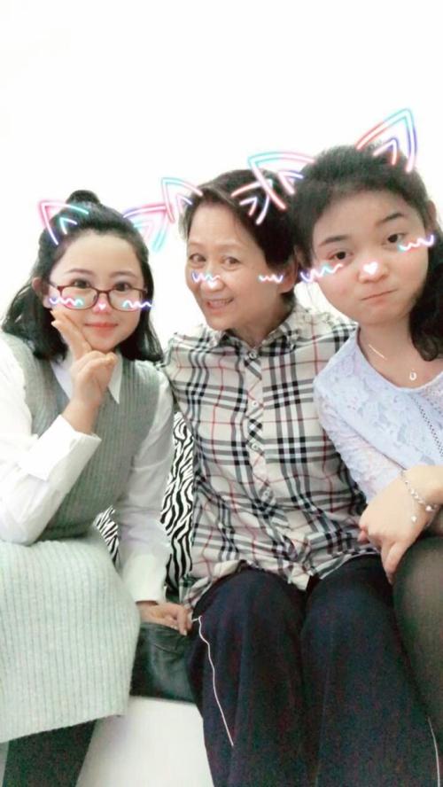 我被腰部击中了_700字