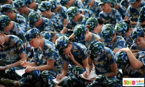 关于军事训练成分：军事训练领导者_550字