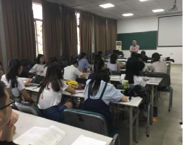 实用教学管理部教育实习摘要