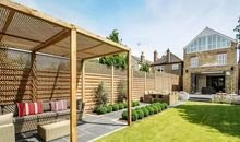 花园的一 天_250字