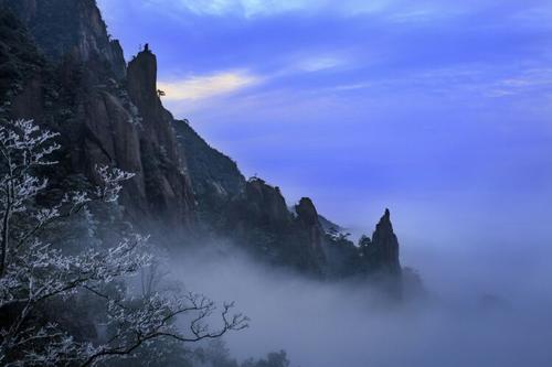 人类仙境 - 三奇山_700字