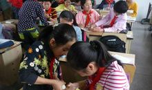 我们班的撞蛋比赛_550字