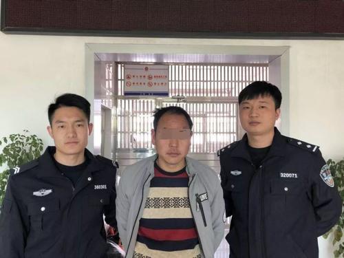 至于李·锡府拿一些毒品，孟强没有感到不安，一个是药物未被用来，不会对李·苏州造成任何危害;然后，像李斯基这样的人，我应该有一个苦涩的心。通过这个举动，孟强想要李西华知道，无论他有多少钱，你必须有恐惧，而且事情就不能。
