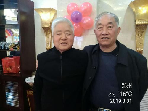 “郑明志”爸爸_550字