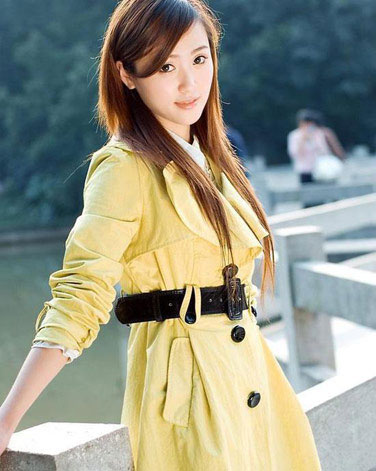 令人震惊的眼睛中最美丽的学校花在这里是2