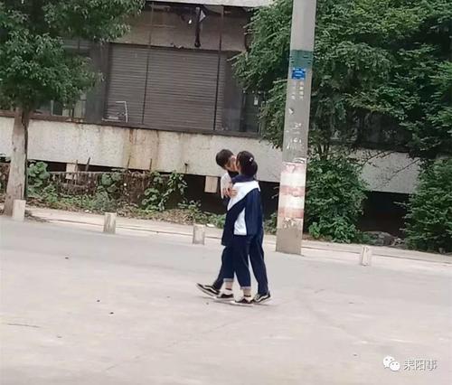 在路上_300字
