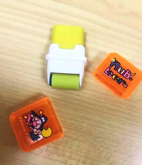 记忆中的橡皮擦_1000字