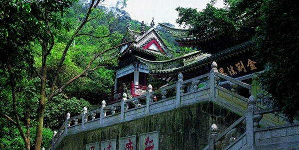 白云山排_800字