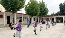 [开学新鲜事儿]难忘的跳绳比赛_700字