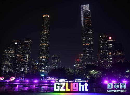 那夜晚灯_800字