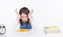 关于苦恼的作文：令人苦恼的插班生_700字