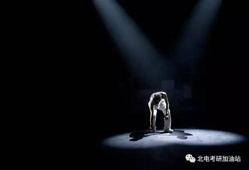 [2012年夏季论文] 8点西餐_900字