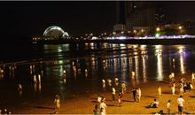 暑假征文：海滩的夜与晨_1500字