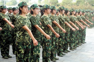 [2013年夏季论文]那些军事训练我们在一起_2000字