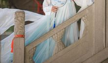 如花美眷，似水流年_200字