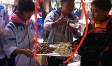 初二(2)班（记录那些念念不忘的镜头）_350字