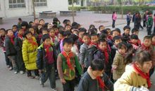 快乐的课间_550字