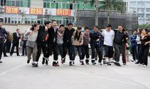 三人四足比赛_600字