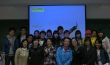 参加大哥哥大姐姐们的毕业典礼_550字