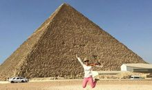 情牵金字塔_550字