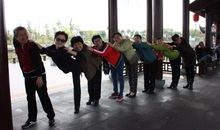 我们班的娘子军_650字