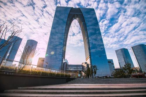 在门口，我第一次看到一般鞠躬拿箭，一百个步骤穿阳，几百步，箭头，杀死雄腹的领导者。这张照片已经转动，他再次狩猎。它就像一块石头，箭头被射击，箭头实际上是钉子。另见一般带领狼和匈奴的血，每个人都称之为冠军。然后，它也是一圈，汉武送博杭希望张伟，穿越分析，渡轮，休息，并建立一个国家，建立了丝绸之路，此时我有历史我有胜利，我有“历史悠久”，而且有一个神圣的司法翔作为“尚林甫”，还有一千多人唱“冯启奇”。这幅图像再次转动，王浩正在建立一个新的王朝来摧毁西汉王朝，支持刘华，并持有政治事务。但是，作为吴秀皇帝，刘秀皇帝，谁诞生了，以及房间的矫正正义，具有巨大的潜力，王浩。随后，建立了东汉族，双阳，多阳，为大人提供了百年的天然气运输。当汉明皇帝时，班级监法笔是来自枷锁，西部地区已经击中了匈奴。经过百年的百年，皇帝的时期，官僚腐败，腐败，人们没有说话，对圣灵，局面更危险，首先有一个黄色毛巾起义，然后董卓特殊权利，然后是三国，王子，王子，各种智力，勇敢地的一代。