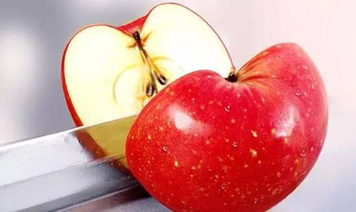 Apple _550字