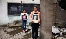 好想牵着你的手----纪念汶川地震一周年_900字