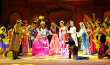 石壕吏（三幕剧）_1000字