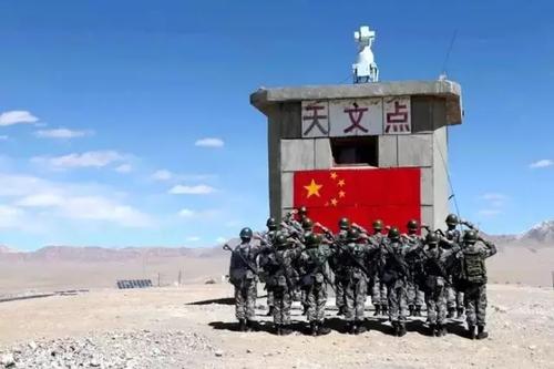 尝试给别人_200字