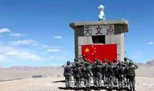 试着把荣誉让给别人_200字