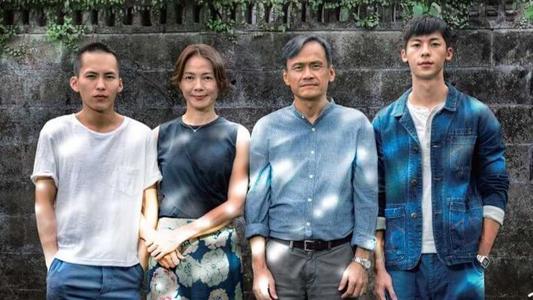 阳光上的组成：阳光Khao（3）_700字