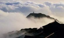 晓云重山暮朝晚_1000字