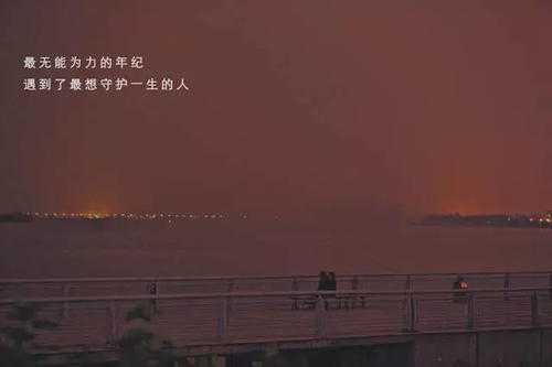 白色舞者，风发_200字