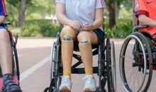 [我的偶像]我敬佩的人——失去双腿的舞蹈家_400字