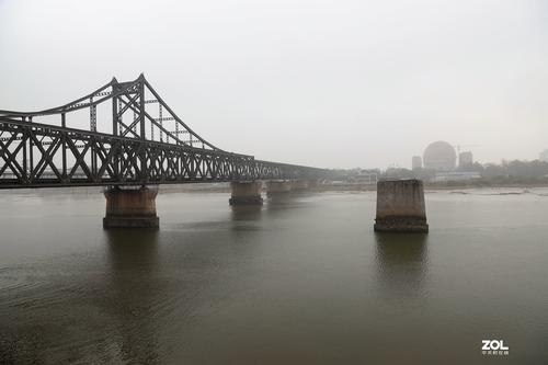 初级三读视图：鸭绿河博卷_500字