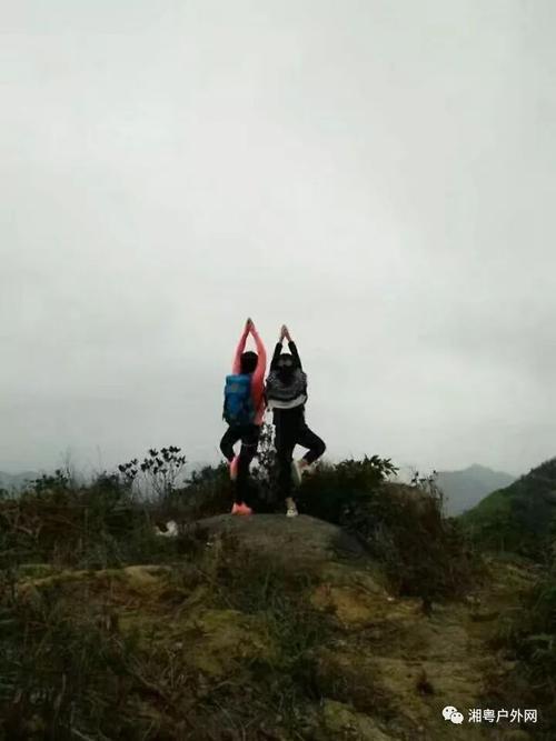 崇阳凤凰山登德_750字