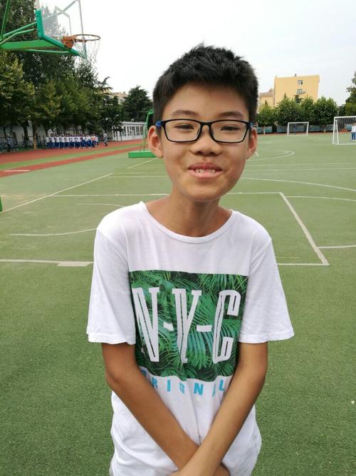 嘿，我们的_350字