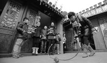 抽陀螺的叔叔_400字