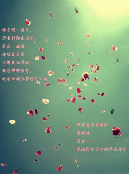 爱因斯坦于1915年公布了一般相对论。根据这个理论，他预测，当太阳重力远远时，他预测光线将弯曲。 1919年，这位预言是由英国天文学家Arthur Eddington于1919年5月29日观察Eclipse的意见。世界上有许多新闻媒体报告这种惊人的观察，爱因斯坦已成为一个家庭称为物理学家。 11月7日，英国时代，英国时代的头条新闻宣布，“科学革命，新的宇宙理论彻底的牛顿。”