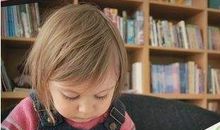 庸俗？高雅？寓教于乐！_900字