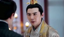 白发男人与他的情人们