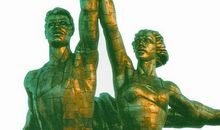 危难造就的英雄_1500字