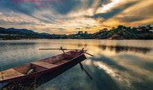 孤舟的坚强_200字