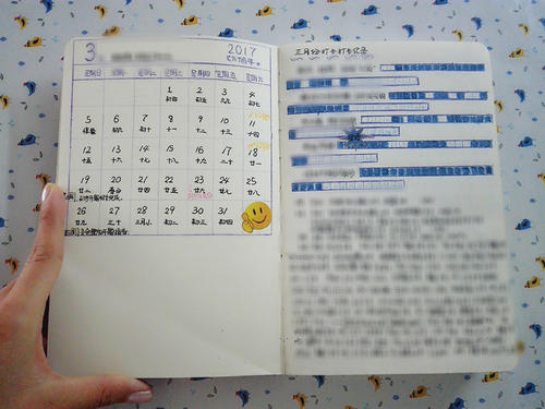 再一次，我和父亲在大楼上，但我跑了一段时间并筋疲力尽。这是，距离三千米之遥！ “爸爸，你回来了！我筋疲力尽！”我说，但我想：“爸爸很好，仍然不想要它！”但爸爸还坚持要去大楼，我说不说不说：“我早上太好了，我不怕！来吧！”爸爸弯下腰，我很开心，我很忙。 “爸爸在两个楼层这么晚，它很快，后来......爸爸活着，它是粗糙的，而且说：”什么都没有！没有什么！有些累了！“但在中间，我仍然在你父亲身上，你不想碰到它！整个身体都湿了，就像在水中一样。